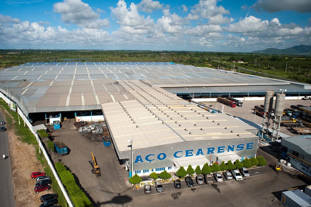 Operação industrial na Aço Cearense
